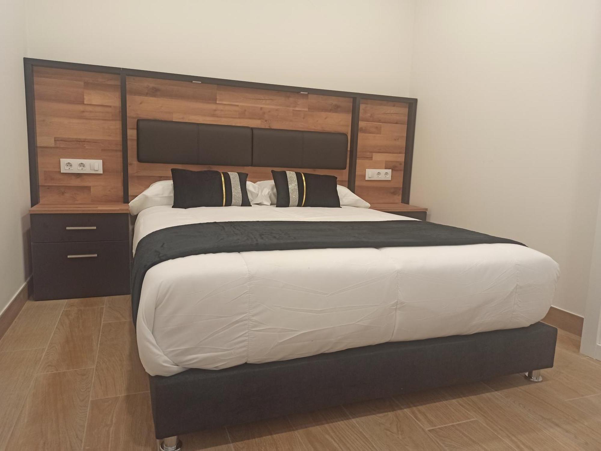 Apartamentos Silgar Plaza サンシェンショ エクステリア 写真